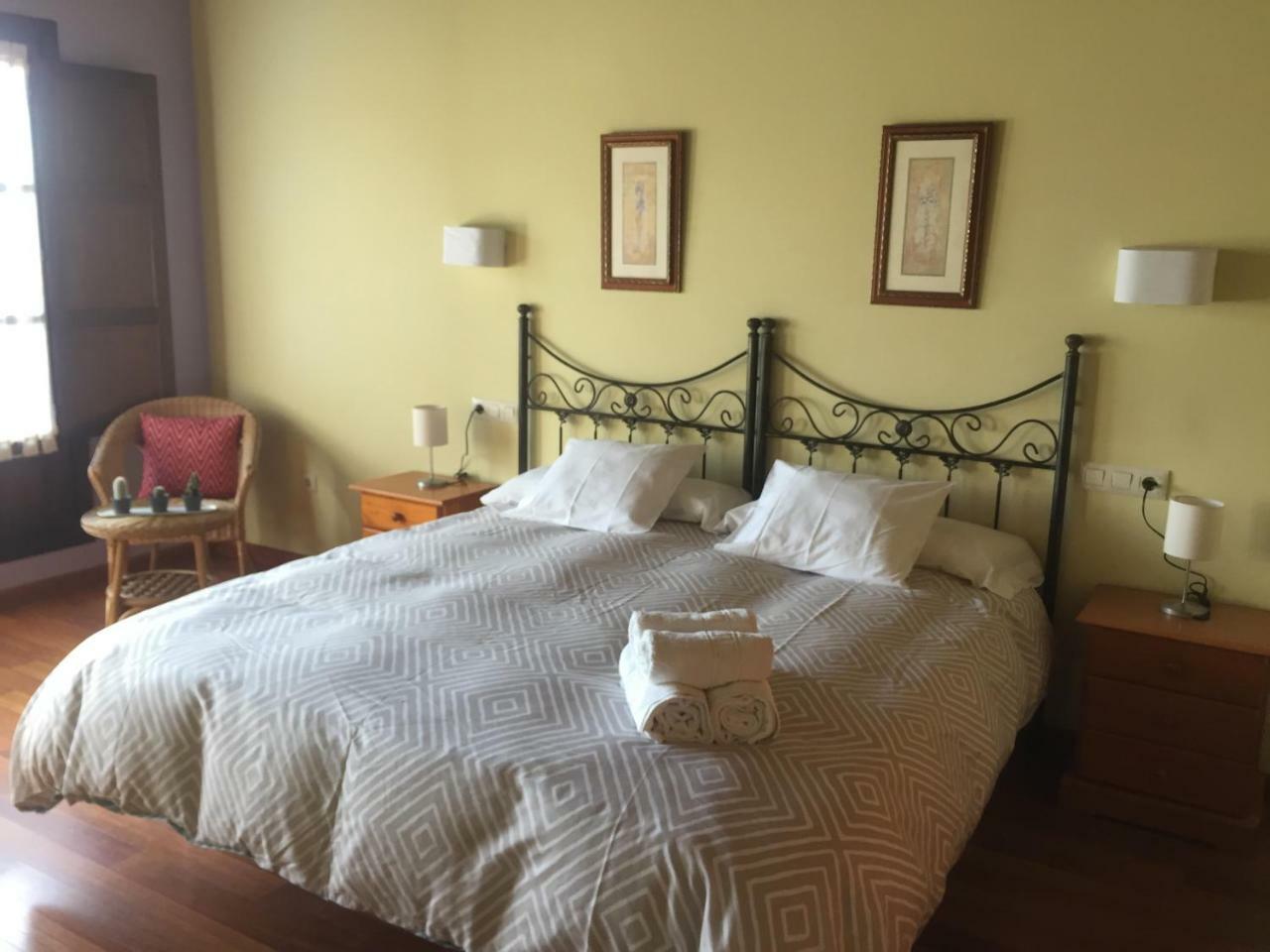 וילאביצ'יוסה Apartamentos Rurales Azabache מראה חיצוני תמונה