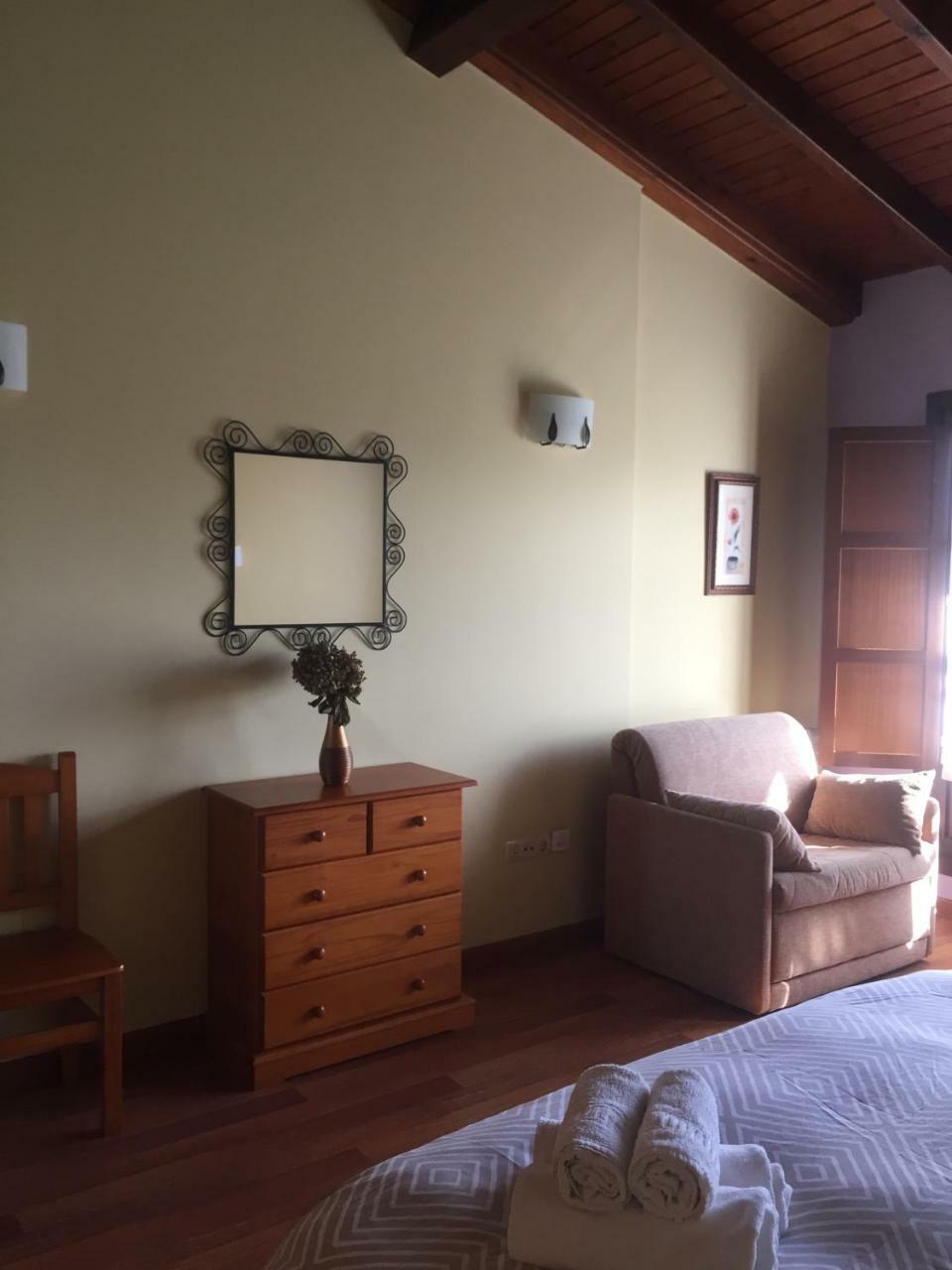 וילאביצ'יוסה Apartamentos Rurales Azabache מראה חיצוני תמונה